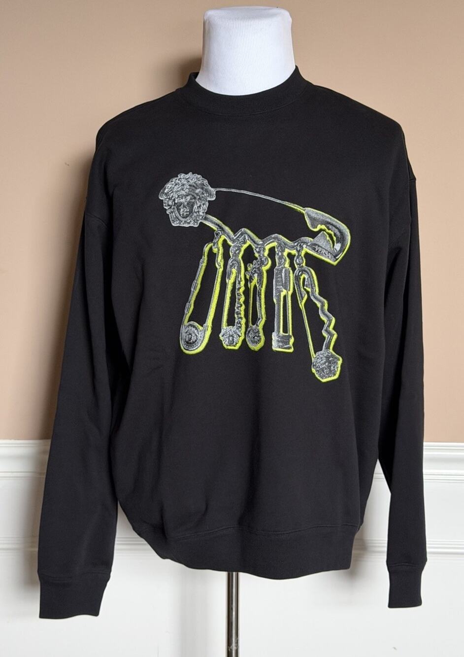 Versace Men’s Logo Non-brushed Sweatshirt Black Medium 1013969 NWT $1075